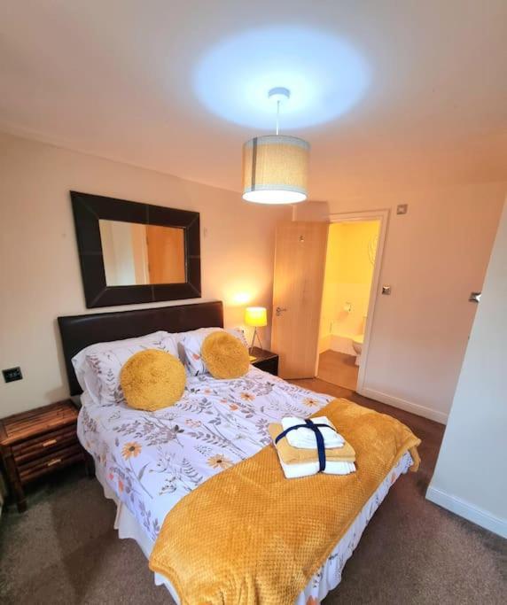 Spacious Duplex 2 Bed Apartment Central Location By Canal - Chester Uk Exterior photo